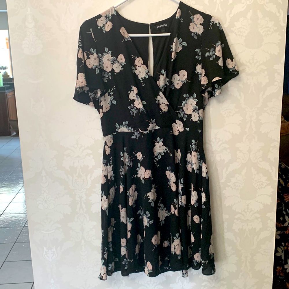 Express floral mini dress